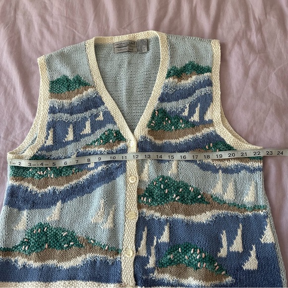 Northern Isles Knitted By Hand Vest - Picture 5 of 6